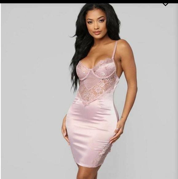 Dress - Picture 2 of 3